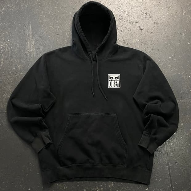 105 오베이 빅로고 후드티