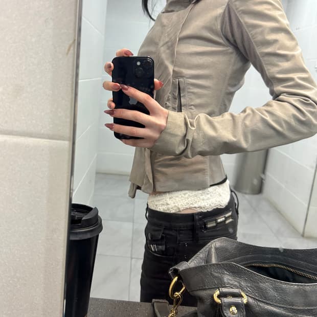 Diesel low-rise coating jean