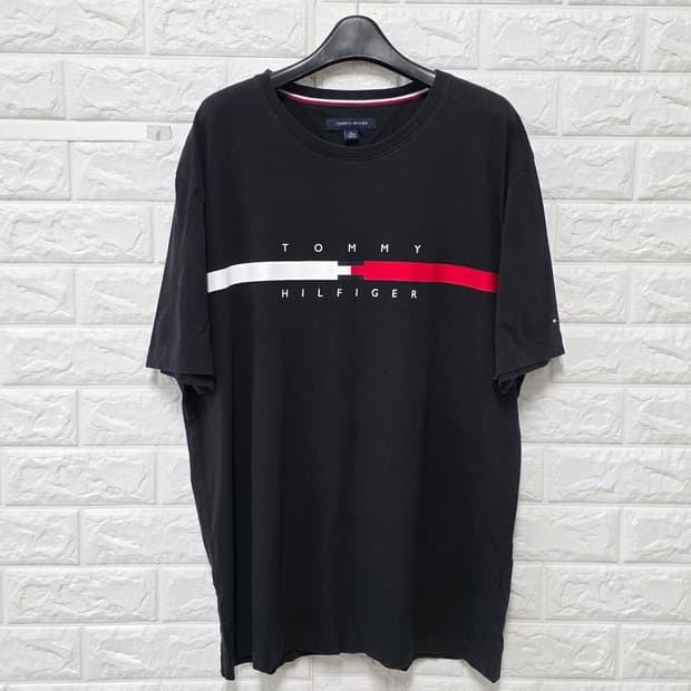 타미힐피거 블랙 반팔티 XL