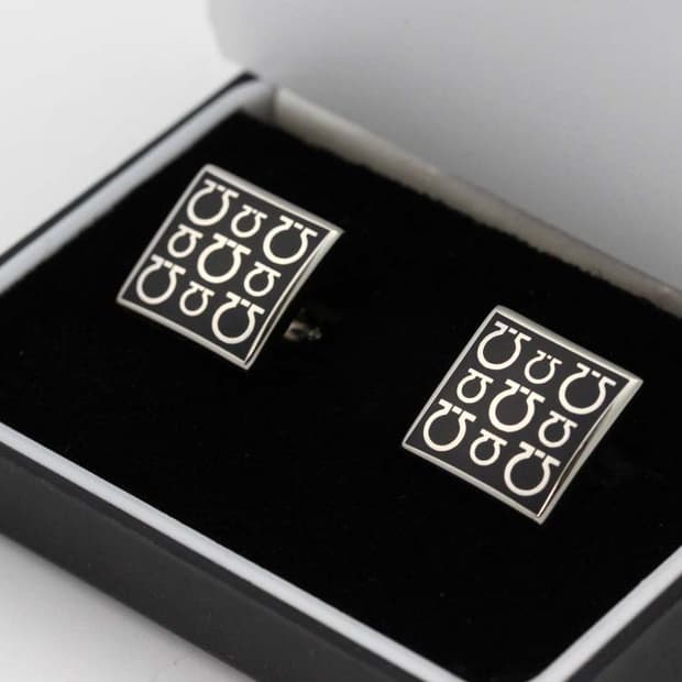 페라가모 A등급 남자 명품 커프스