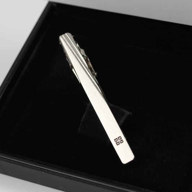 지방시 A-등급 5.1cm 실버925 은 남자 명품 넥타이핀