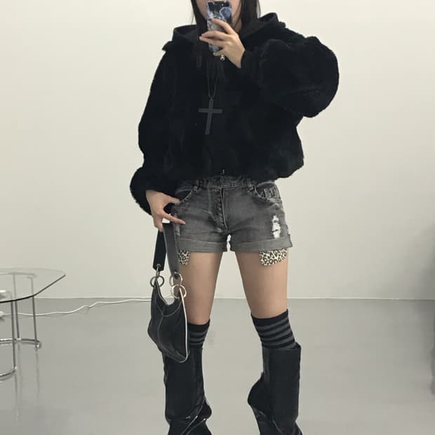 Jpn Poly Black Fur Jackets