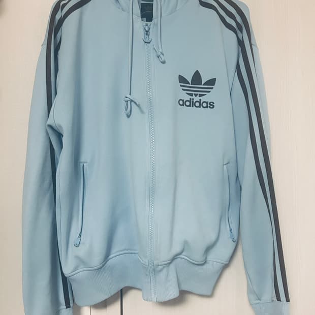 아디다스 후드플락 후드집업 팔아요