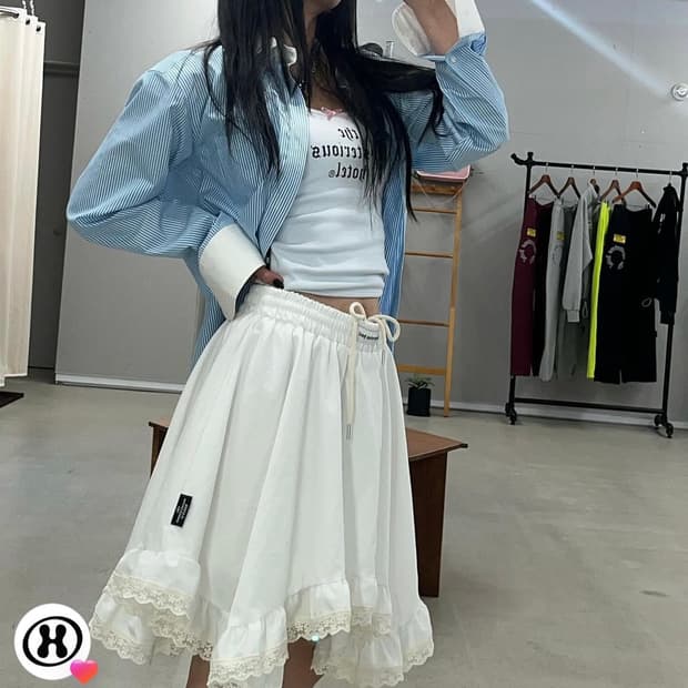 더미스테리어스호텔 레이스 스커트