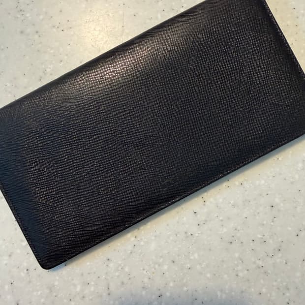 MVIO 엠비오 장지갑