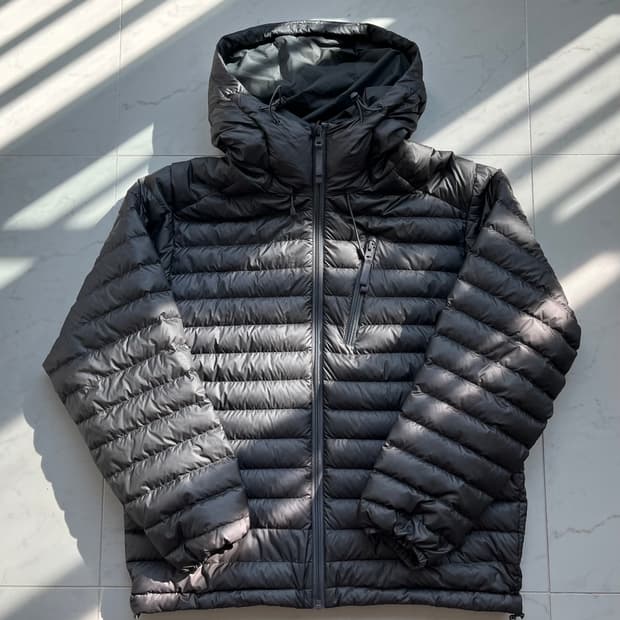 헤지스 히스 구스다운 경량패딩 [S]