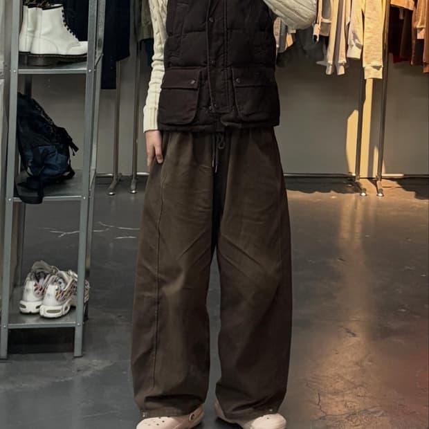 폴로진스컴퍼니 코듀로이 패딩 베스트 (퍼 탈부착 가능) A3102