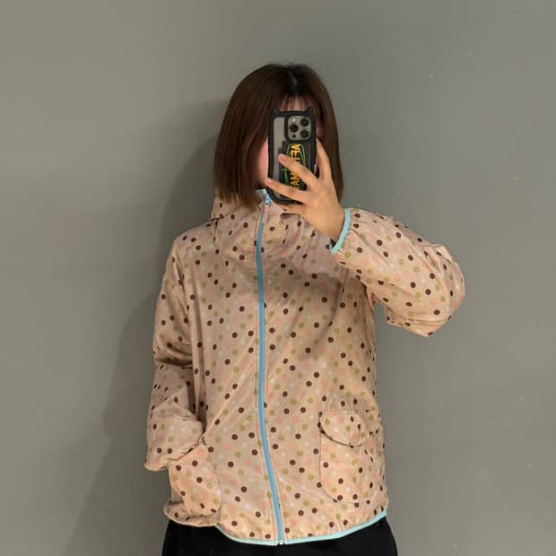 dot pattern pocket hood windbreaker 