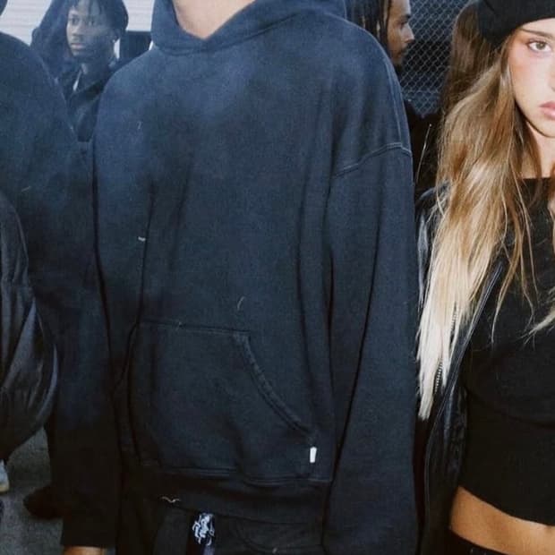 아킴보 클럽 / 페이디드 블랙 후드 / L