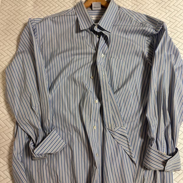 [L] 베트멍 x 꼼데가르송 트위스트 셔츠