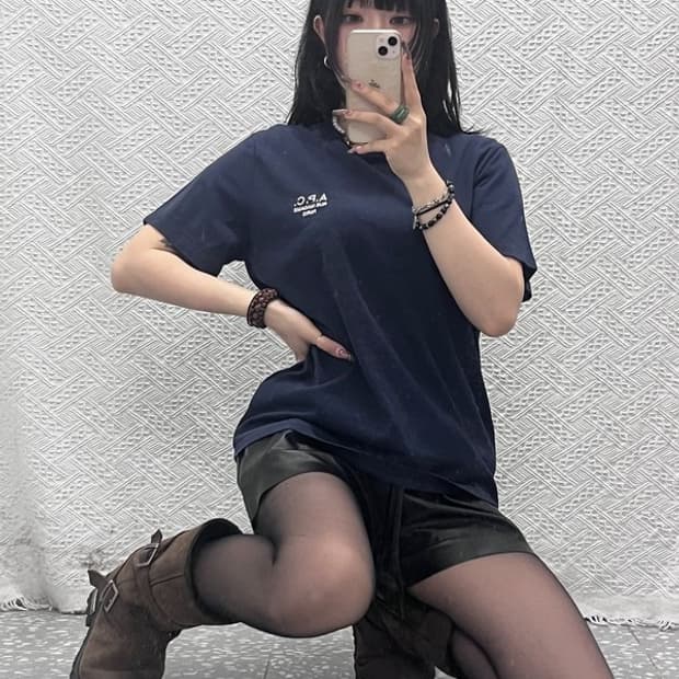 아페쎄 캐주얼 레트로 빈티지 스몰로고 반팔티 M C11860
