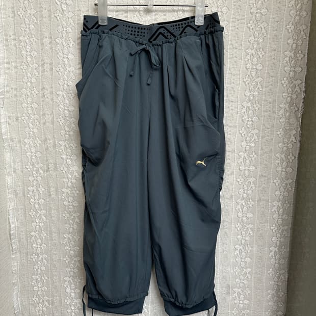 Puma 셔링바지