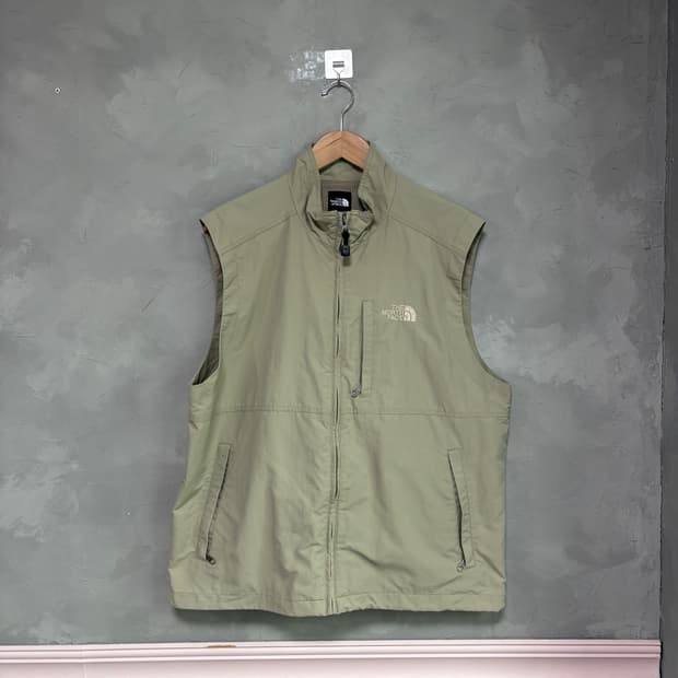 노스페이스 바람막이 조끼 베스트 카키 베이지