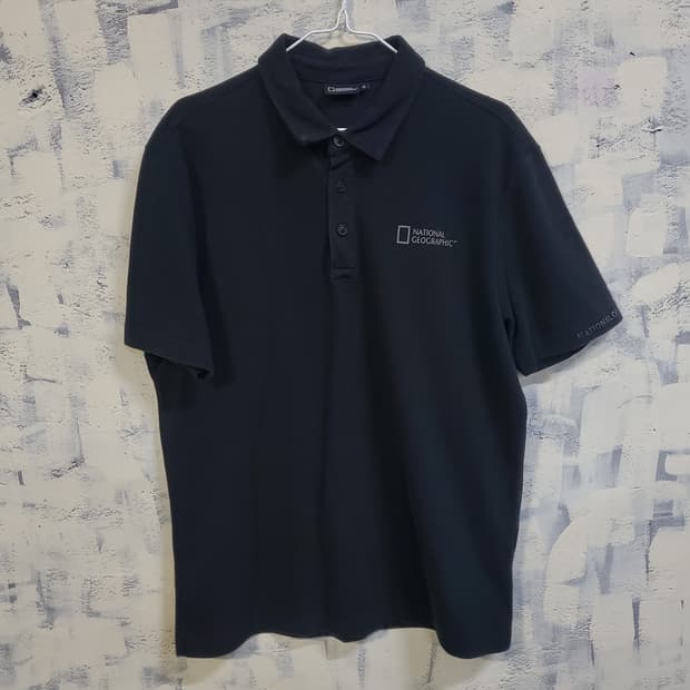 내셔널지오그래픽 블랙 반팔 폴로티셔츠 