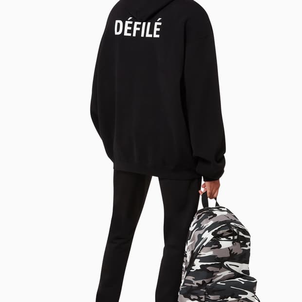 발렌시아가 defile 스몰로고 후드티 블랙