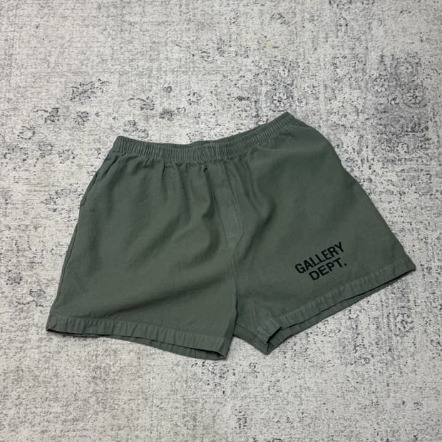 갤러리 디파트먼트 반바지