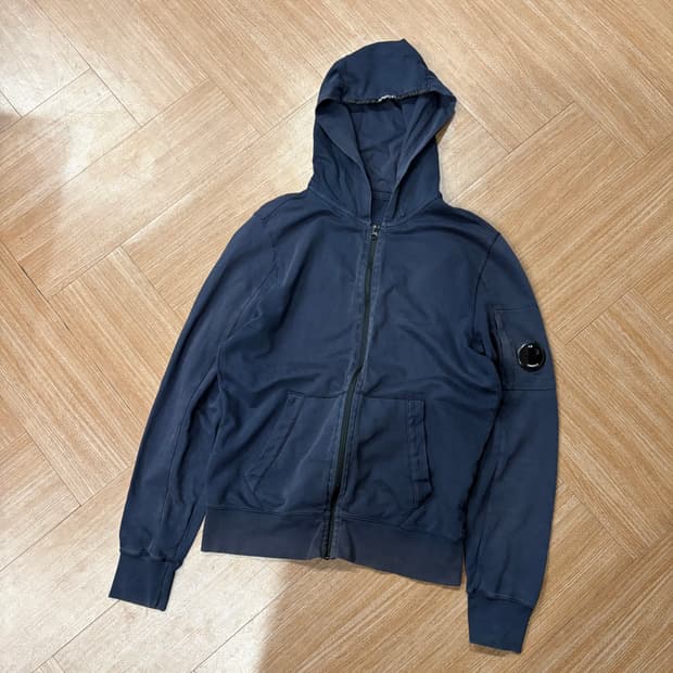 씨피컴퍼니 고글 후드집업