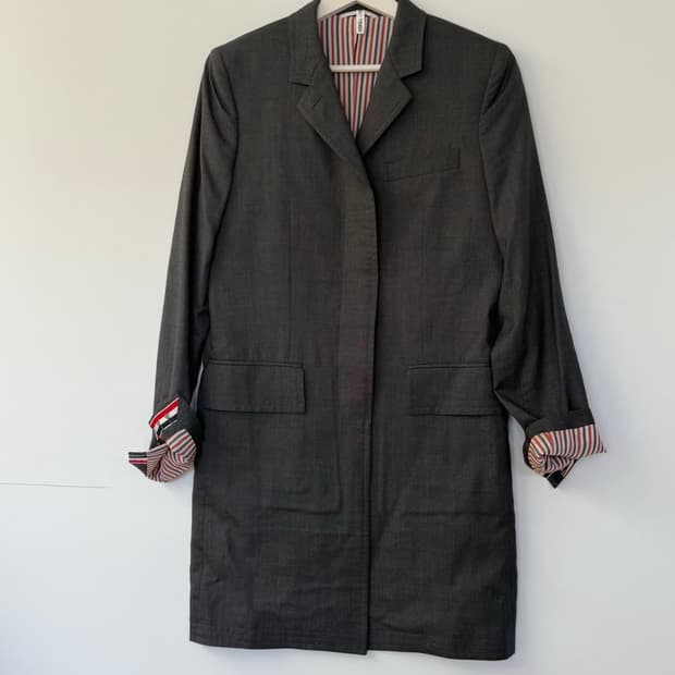 톰브라운자켓-팬츠와 따로 올리나 함께 구입하시는 분께 판매