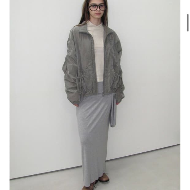 파르티멘토우먼 셔링 트랙 자켓 차콜