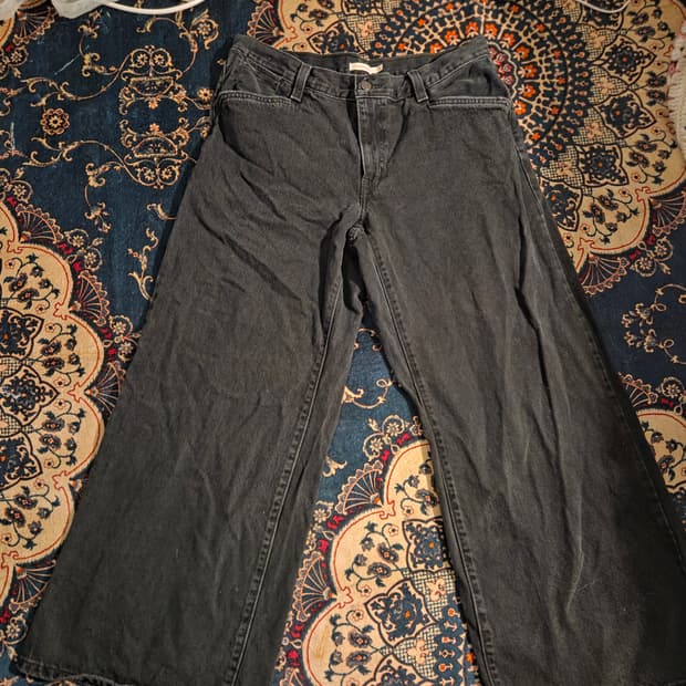 [트렌디] 리바이스 '94 배기 와이드 레그 데님 팬츠 (블랙/32사이즈