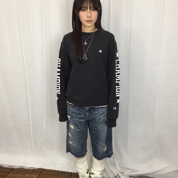 Champion Sleeve Logo Black Sweatshirt