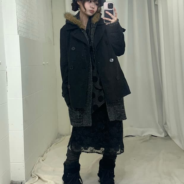 무채색 니혼진 도트 더블버튼 코트 코디세트