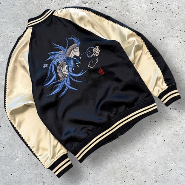 [95] 에비수 자수 봉황 점퍼 블랙/골드 스카쟌 D50