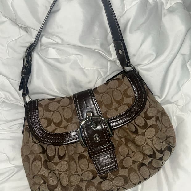 코치 시그니처 숄더백