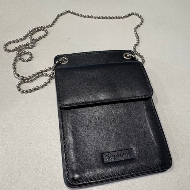 Supreme Leather ID Holder