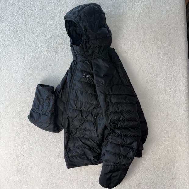 아크테릭스 세륨 후디 