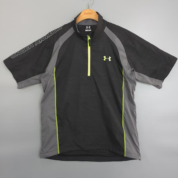 언더아머 Under Armour 반집업 반팔 티셔츠 블랙 SM