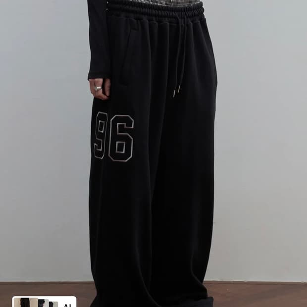 Check Layered 96 Wide 2way Jogger Black