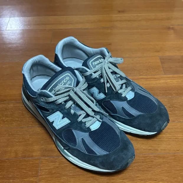 뉴발란스 991v2 네이비 285