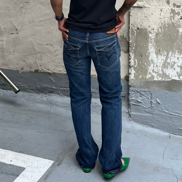 리바이스907 중청 페이드 부츠컷 팬츠(30)