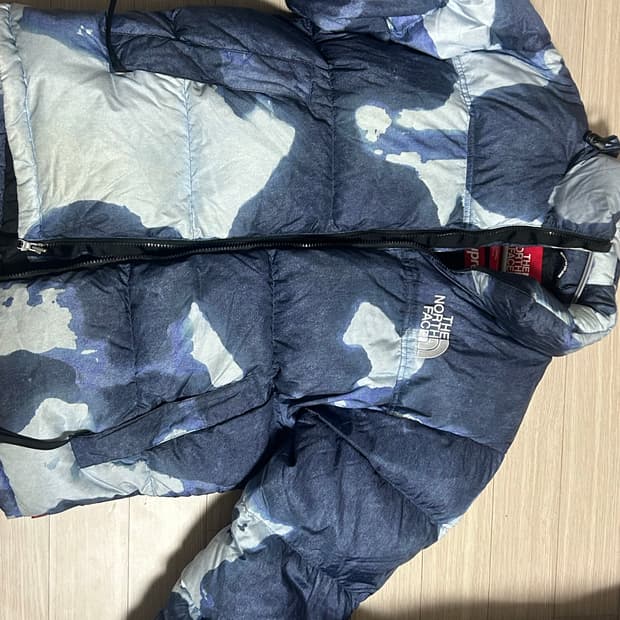 슈프림 노스페이스 블리치드 데님프린트 눕시