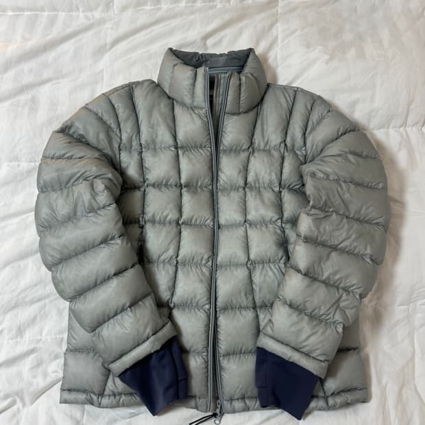 999휴머니티 모듈러 라이트 구스 퍼퍼 라이트 그레이