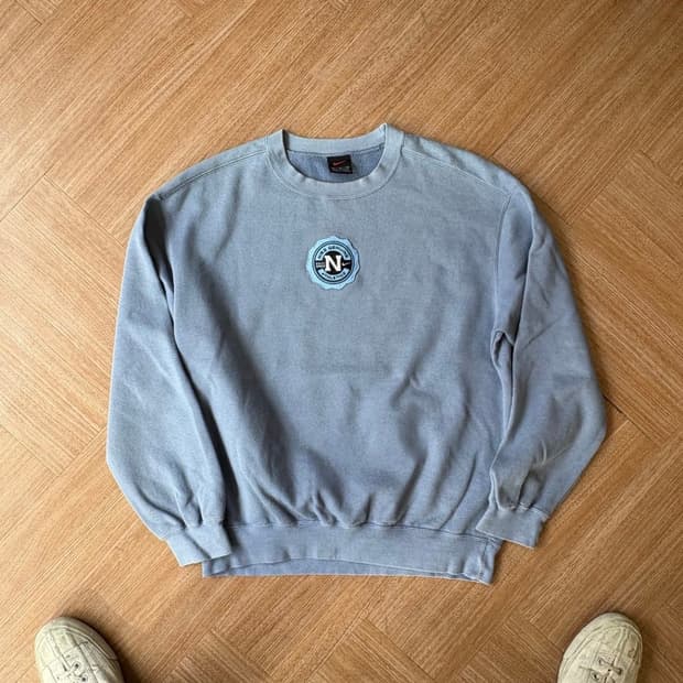 00‘s nike 스웻셔츠