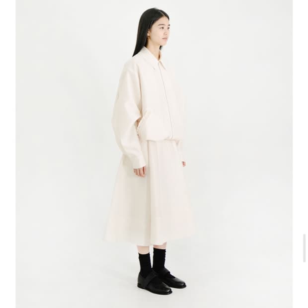 유노이아 케이크칼라블루종 (크림색)