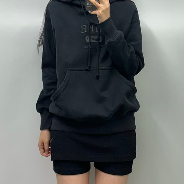 나이키 신형 블랙 후드티