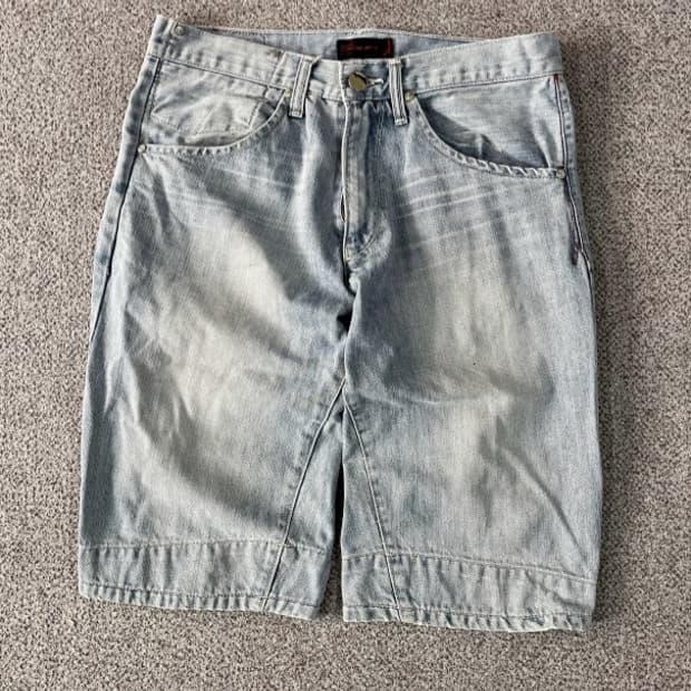 리바이스 엔지니어드진 청반바지 데님팬츠 31인치