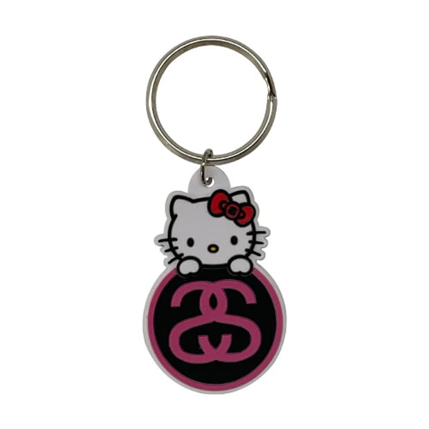 스투시 X 헬로키티 키링 핑크