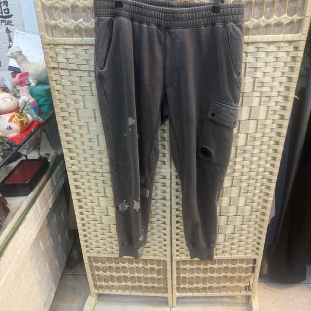 34 정품 cp컴퍼니 프린팅 렌즈조거팬츠 팝니다