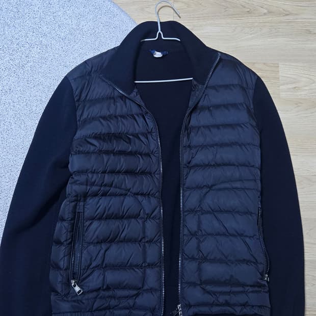 몽클레어 니트패딩