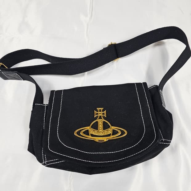 비비안웨스트우드코튼숄더백