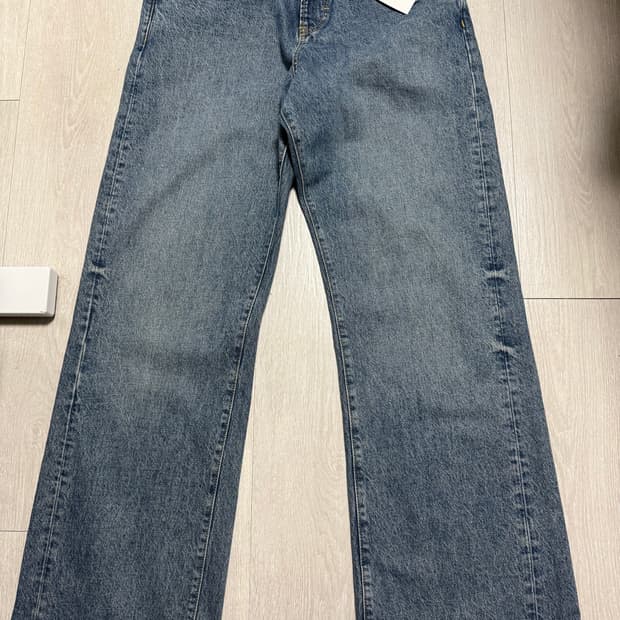 자라 플레어핏 데님