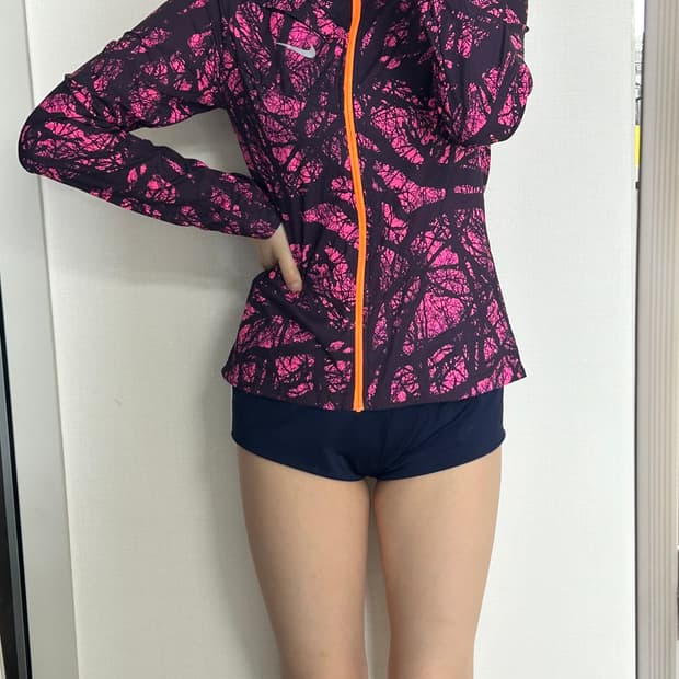나이키 여성 바람막이 핑크 패턴