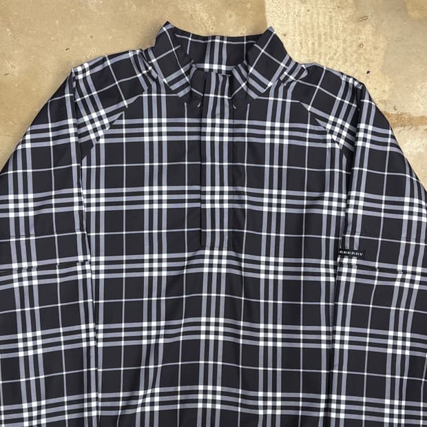 L 버버리 골프 탈부착 노바체크 반집업 바람막이