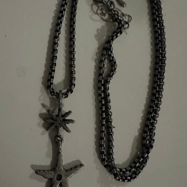 다이브인 목걸이