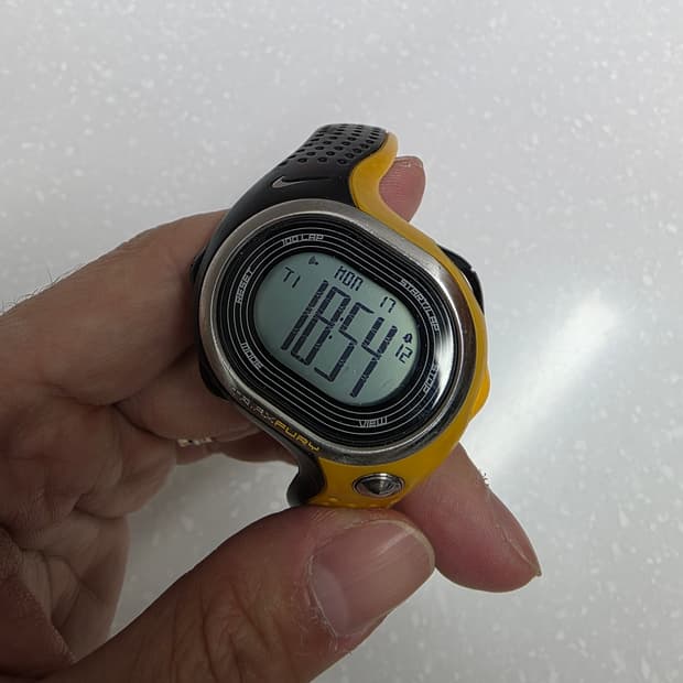 NIKE TRIAX FURY 나이키 트라이엑스 검/노 퓨리
