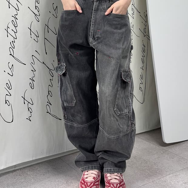 HOBO old-school cargo black denim pants